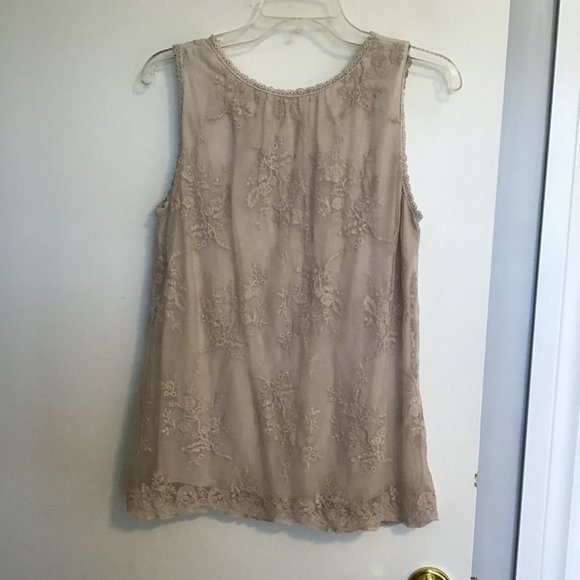 VINTAGE Inspired Lace Tank Top with Cotton lining - Picture 2 of 8